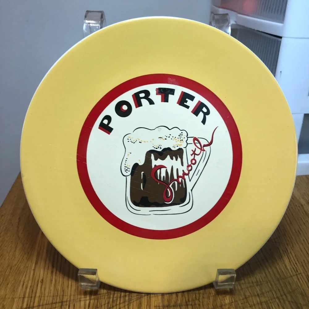 Pottery Barn Beer Appetizer Plates Set‎ of 4